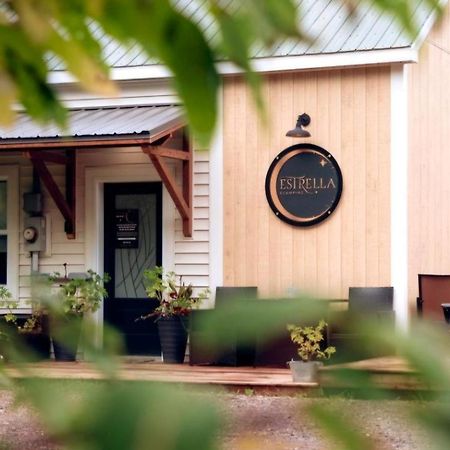 Estrella Glamping Hotel Caraquet Exterior photo